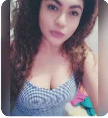 <em>Carolina J.</em>